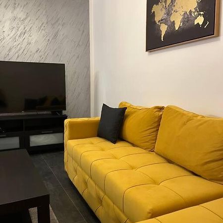 Lovely Apartment In City Center . Belgrado Exterior foto