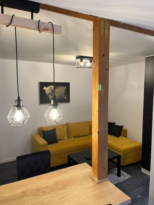 Lovely Apartment In City Center . Belgrado Exterior foto