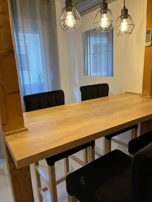 Lovely Apartment In City Center . Belgrado Exterior foto